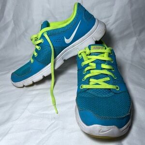 Nike Flex running shoes